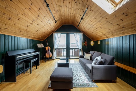 816f242a0843f10116e2b6fd52547be0img01